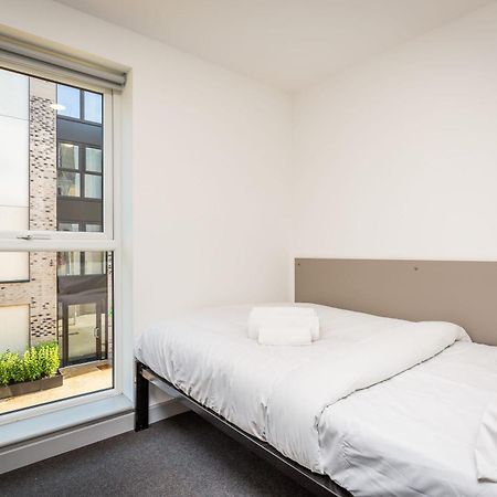 Ensuite Room With Shared Kitchen, Close To Centre- 18 Above لينكولن المظهر الخارجي الصورة