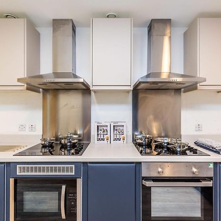 Ensuite Room With Shared Kitchen, Close To Centre- 18 Above لينكولن المظهر الخارجي الصورة