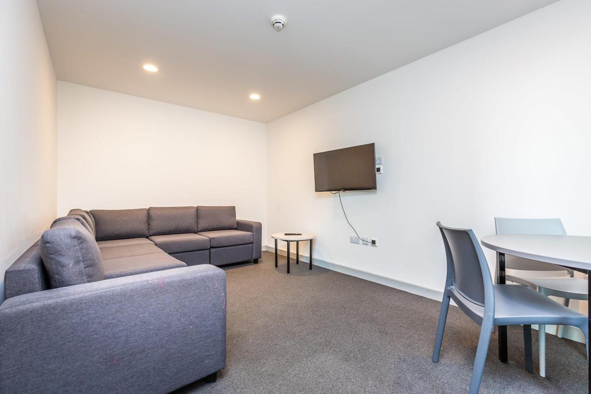 Ensuite Room With Shared Kitchen, Close To Centre- 18 Above لينكولن المظهر الخارجي الصورة