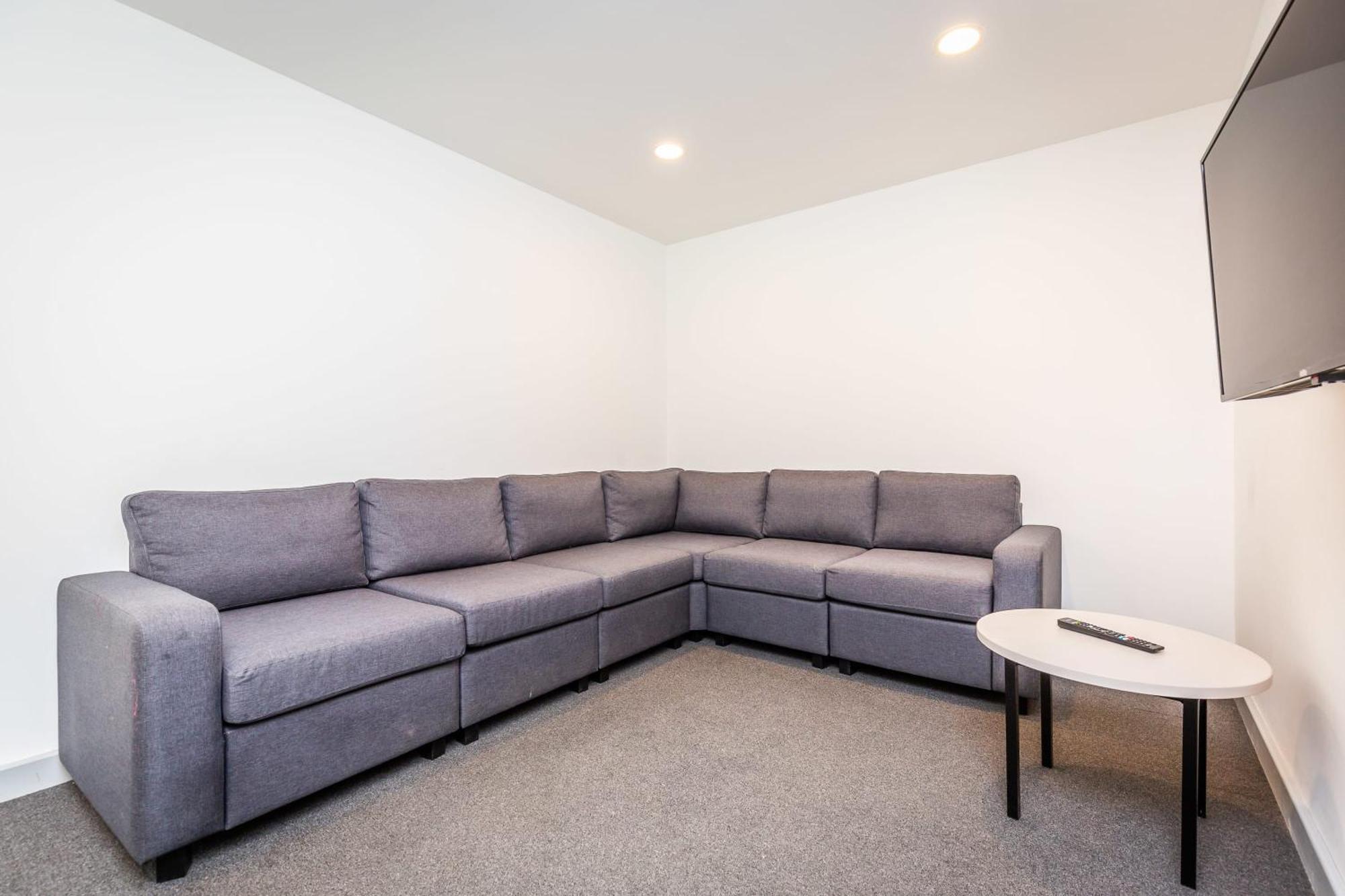 Ensuite Room With Shared Kitchen, Close To Centre- 18 Above لينكولن المظهر الخارجي الصورة